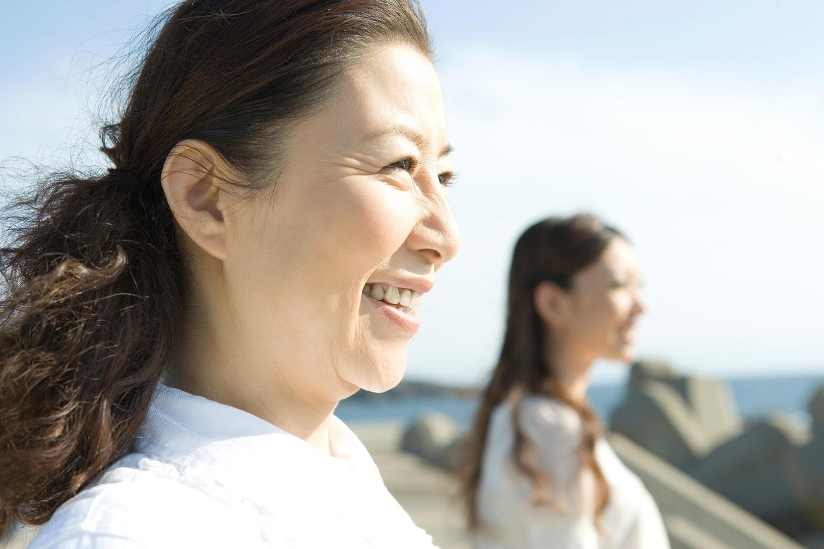 Asian mother and daughter